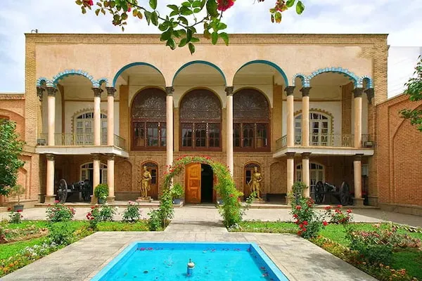 پکیج گروهی گردشگری تبریز با اقامت و گشت کامل